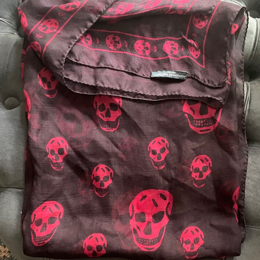 Alexander McQueen Black and Red Skull Scarf